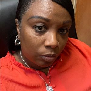 Meet your Posher, Shanta